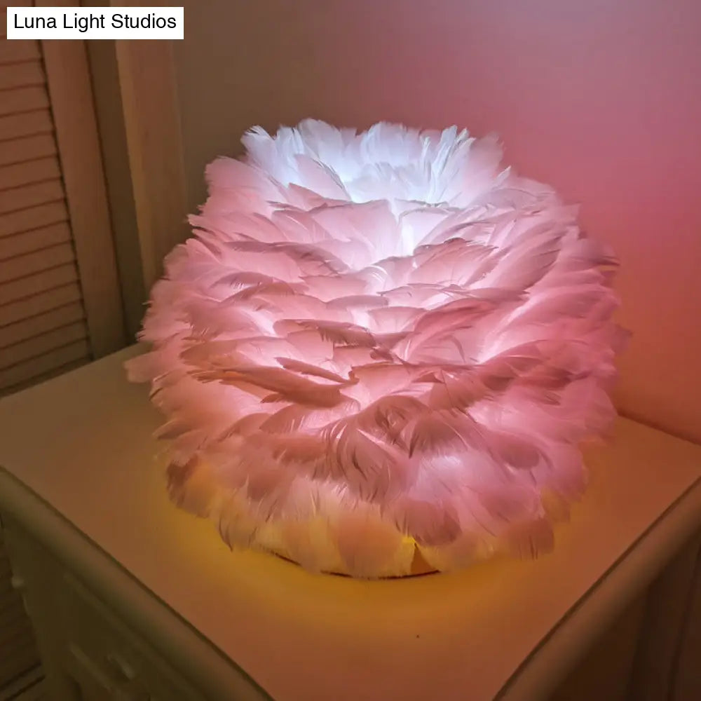 Feathered Flower Blossom Bedside Lamp - Modern Stylish Night Light (Pink/Apricot/White)