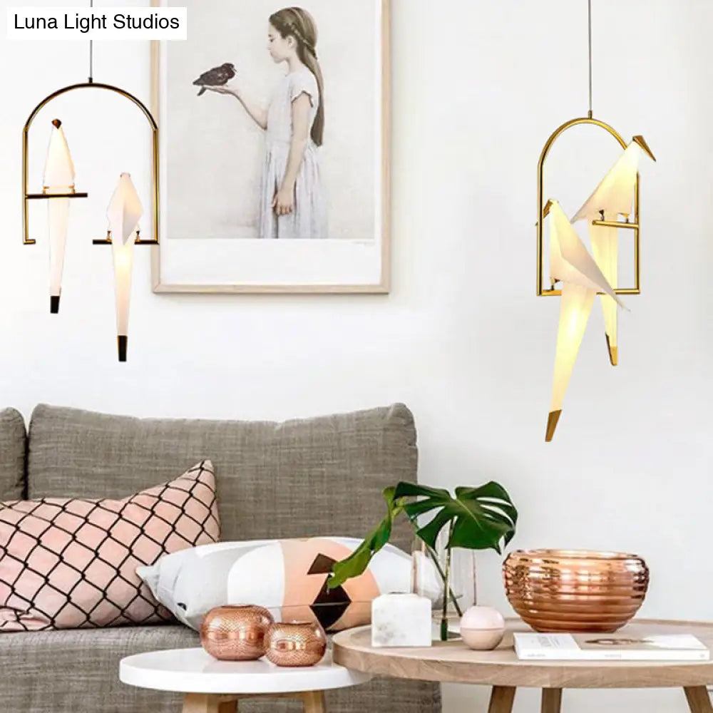 Modern White Chandelier Led Ceiling Light Fixture - Bird Shaped Design Ideal For Restaurants
This