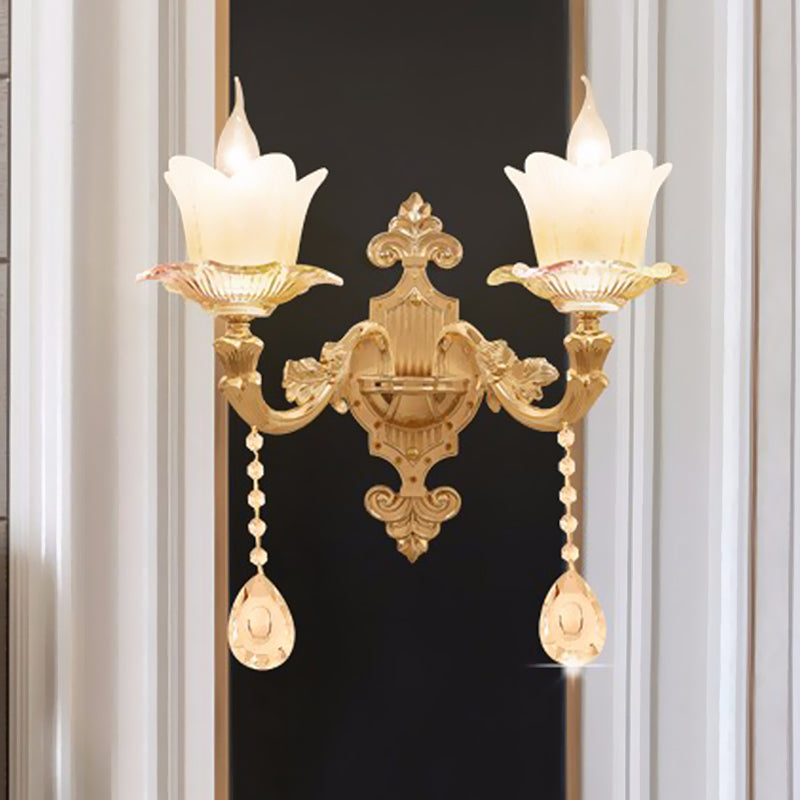 Traditional Scalloped Glass Wall Lamp With Frosted And Gold Sconce For Bedside 2 /