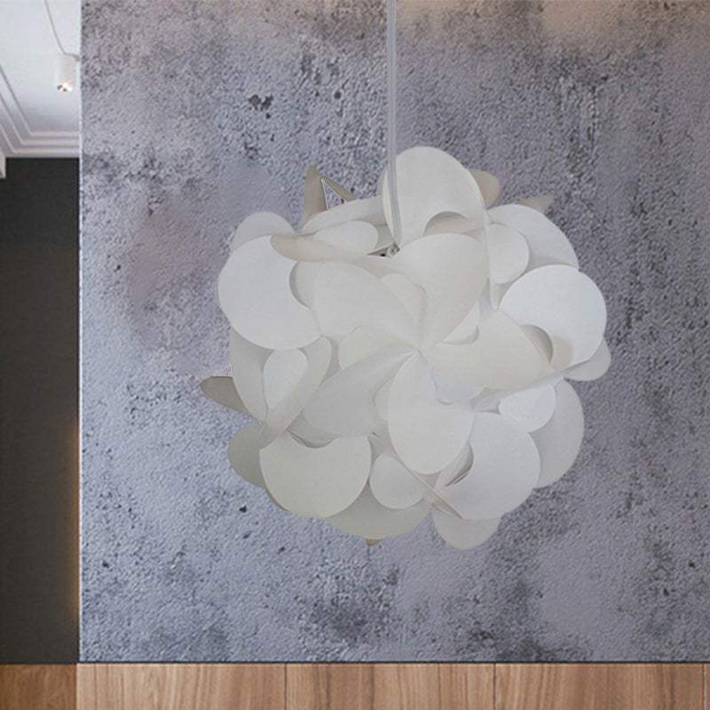 10/12/16 Wide Windmill Plastic Ceiling Pendant - Modern Red/White Hanging Light Fixture White / 10