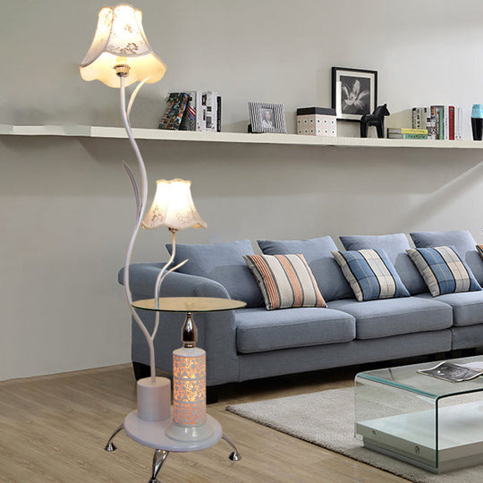 Black/White Iron Branch Standing Lamp With Floral Shade - Countryside Style Floor Light (2 Bulbs)