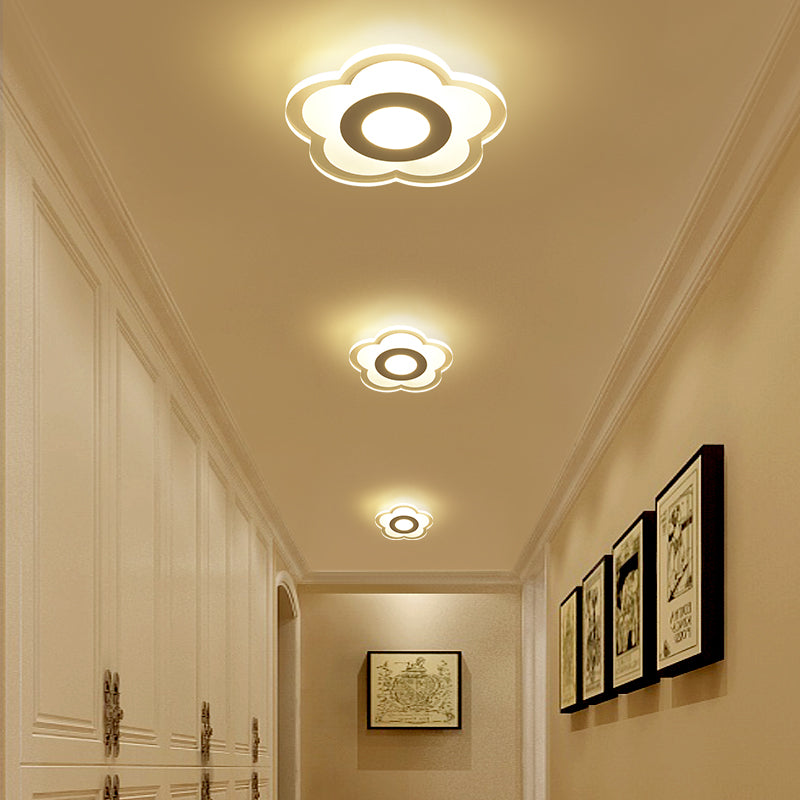 Modern Led Wall Sconce - Triangle/Round/Square Design Warm/White Light Acrylic Simplicity White /