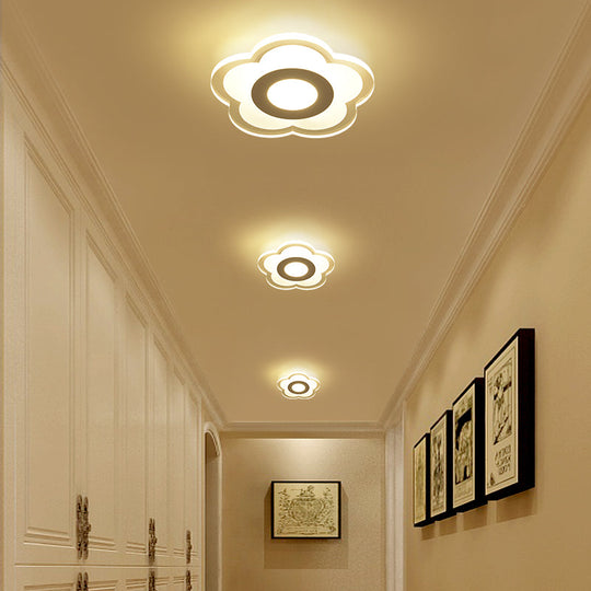 Modern Led Wall Sconce - Triangle/Round/Square Design Warm/White Light Acrylic Simplicity White /