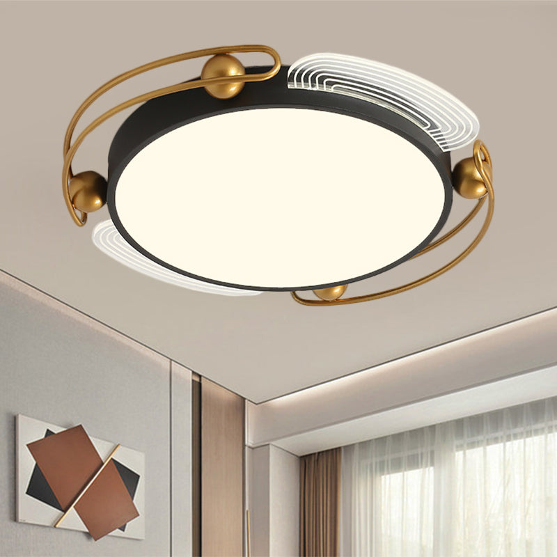 Modern Led Flush Light With Black And Gold Metallic Shade - Ceiling Lamp Fixture 16.5’/20.5’ Wide