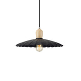 Stylish Vintage Hanging Lamp With Scalloped Edge Black/White Outer And White Inner Metal Pendant