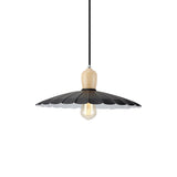 Stylish Vintage Hanging Lamp With Scalloped Edge Black/White Outer And White Inner Metal Pendant