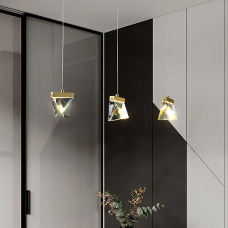 Modern Crystal Led Clear Ceiling Lamp - Polyhedron Pendant For Dining Hall