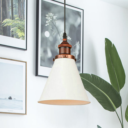 Retro Style Metal Pendant Light With Black/Chrome/Rust Finish - Ideal For Kitchen 1 Bulb Hanging