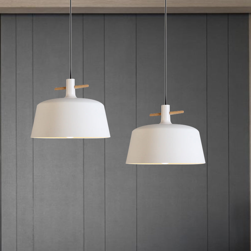 Contemporary Metallic Pendant Lamp With Shade - Black/White