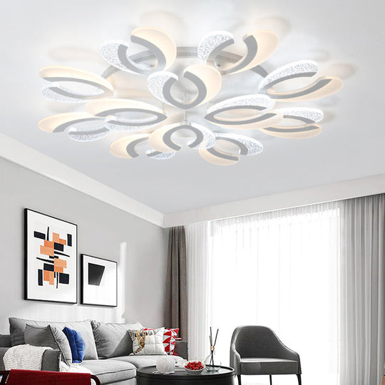 Contemporary Clear And White V - Shaped Flush Mount Led Light Fixture - Acrylic Ceiling With 4/6/9