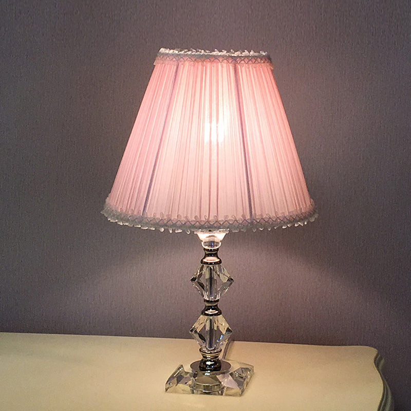 Benetnasch - 1-Head Pink Crystal Bedroom Desk Lamp With Scalloped Shade