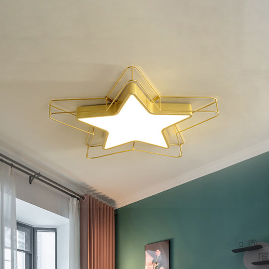 Modern Nordic 5-Point Star Led Flush Mount Ceiling Light - 24.5’/28’ Wide Black/Gold Finish For