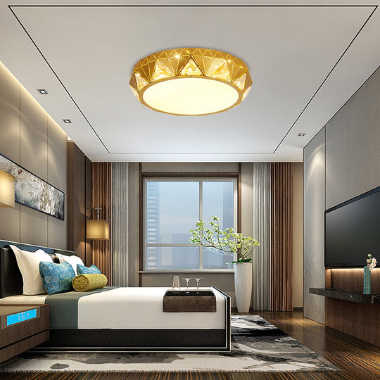 Modern Geometric Led Ceiling Lamp With Crystal Accent In White/Gold 12’/18’ W