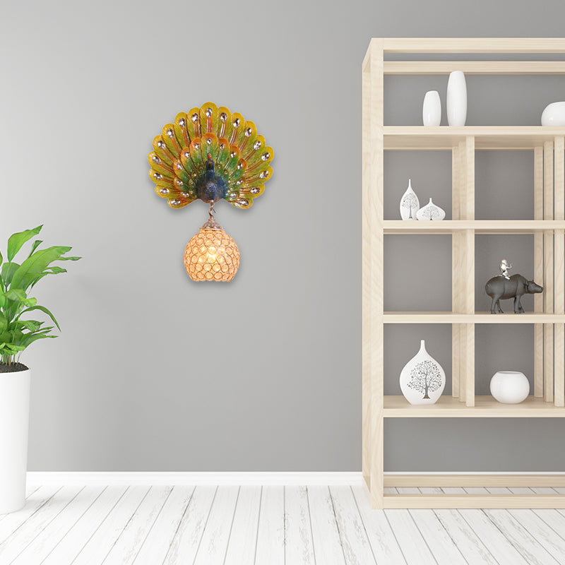 Retro Stylish Wall Sconce With Clear Crystal And Peacock Backplate In Silver/White Aqua