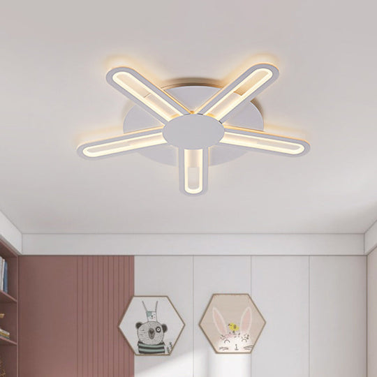 Contemporary Metallic Blossom Flush Mount Led Light In Warm/White - 29.5’/34’/30.5’ Wide