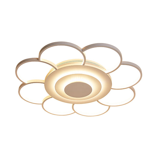 31.5’/39’ Flower Flushmount Acrylic Led White Ceiling Light In Warm/White/Natural - Simple & Wide