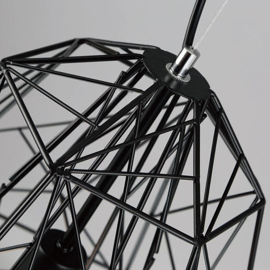 Retro Style Geometric Cage Ceiling Hanging Light With Metallic Suspension Lamp In Black/White