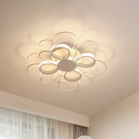 Contemporary Metallic Clover Flush Light - 19/22.5 W Black/White Led Warm/White Lighting
