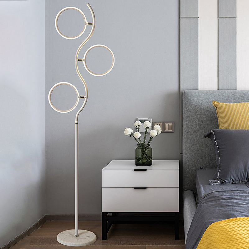 Modern Circular Tree Floor Lamp With Adjustable Metal Head Led Standing Light (Black/White)