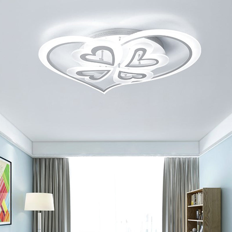 Romantic Heart Ceiling Light - Acrylic Flush Mount In White For Adult & Child Bedroom / 25.5’ Warm