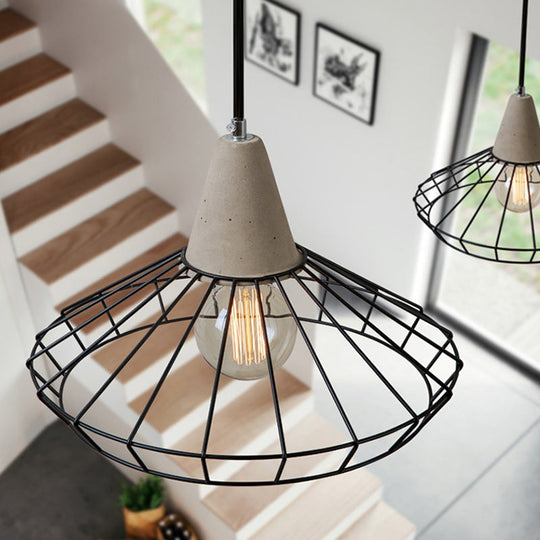 Industrial 1-Light Pendant Fixture With Cone/Cylinder/Triangle Iron Design In Black - Cement Socket