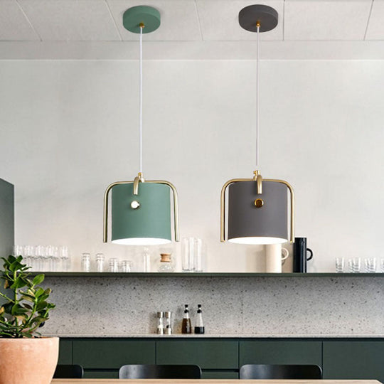 Modernist Metal Pendant Lamp With Bucket Shade – Cross Top 1 Head Dining Room Hanging Kit