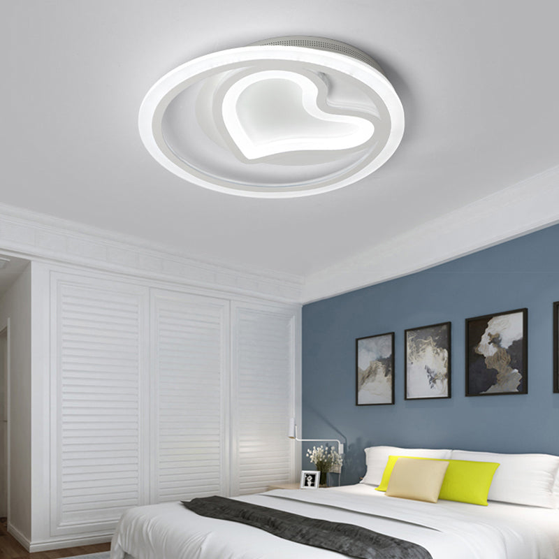 Contemporary Heart-Shaped Led Flush Mount Light For Cafe And Bedroom White / 14’
