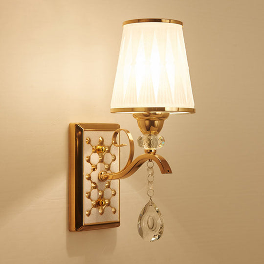 Contemporary Wall Mounted Lamp With Metallic Gold Finish And Geometrical Glass Shade 1 / D