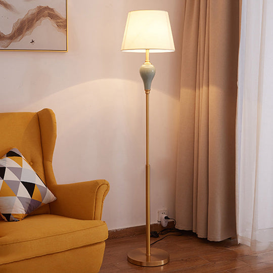 Classic Gold Fabric Floor Lamp With Tapered Shade - Ideal For Living Room / Brass B