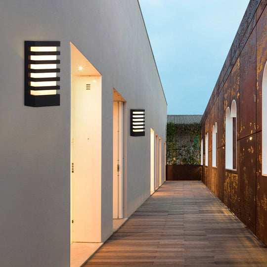 Sleek Metallic Led Wall Sconce Light For Courtyard: Simplicity At Its Best