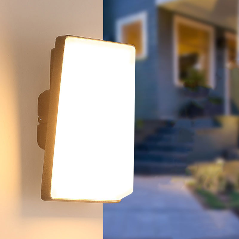 Rectangular Minimalistic Led Wall Sconce With Acrylic Shade Metallic Balcony Lighting (Black)