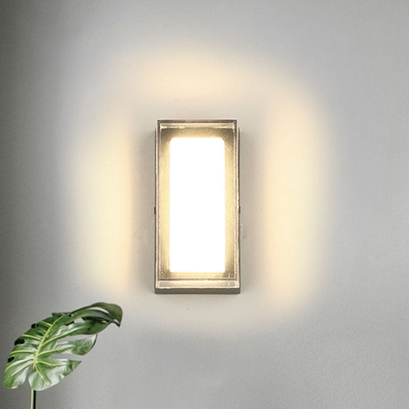 Metallic Led Outdoor Wall Sconce In Black - Simplicity Design