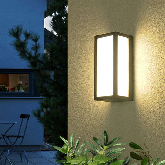 Black Textured Led Wall Mounted Light - Simple Metallic Sconce Lighting For Patio / A