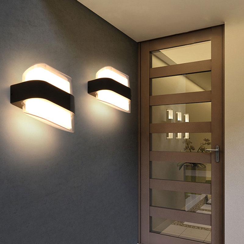 Modern Geometric Acrylic Balcony Wall Light Fixture In Textured Black - Led Sconce Lighting / I