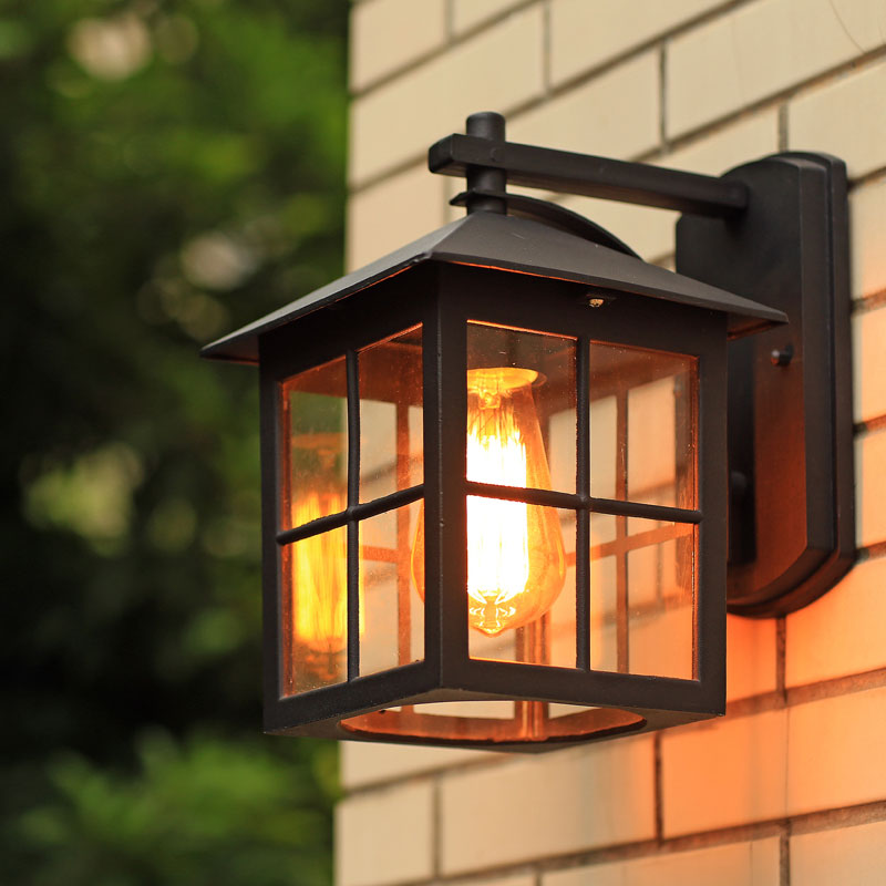 Retro Clear Glass Wall Sconce Light - 1-Light Outdoor Courtyard Mount Black