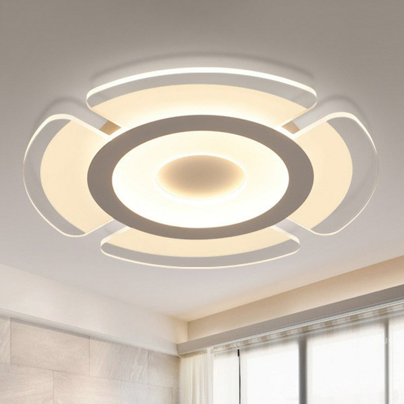 Minimalist Clear Led Flush Mount Fixture For Living Room - Metallic Circular Lighting / 16.5 Warm