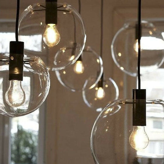 Minimalist Clear Glass Globe Pendant Light For Restaurants