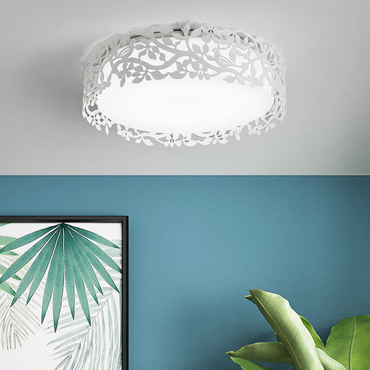 Drum Metal Flush Mount Led Ceiling Light In White/Black Traditional Style 17’/21.5’ Wide White / 17’