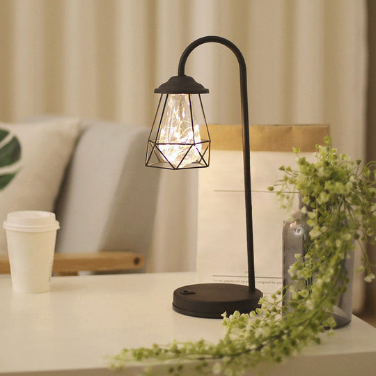 Black Metal Led Gooseneck Table Lamp With Retro Style Wire Cage / Battery