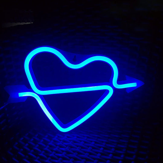 Romantic Led Night Light With White Arrow And Loving Heart Design - Perfect For Girls Room! /