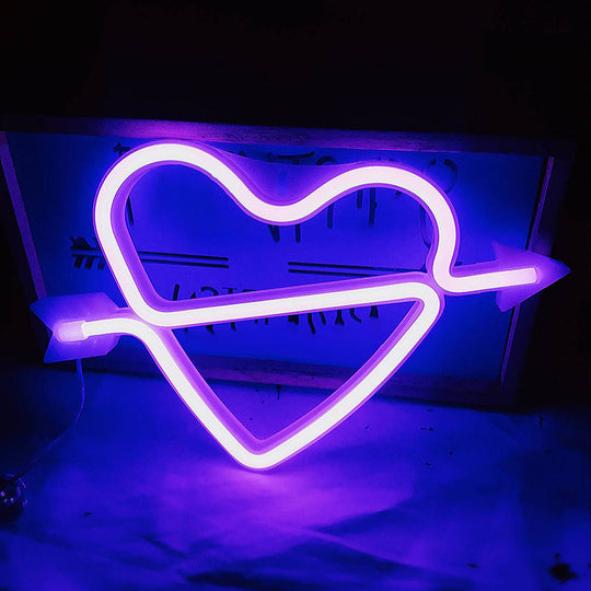 Romantic Led Night Light With White Arrow And Loving Heart Design - Perfect For Girls Room! /