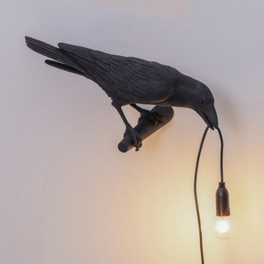 Raven Resin Wall Sconce: Artistic 1-Head Lamp With Exposed Bulb Design Black / Left
