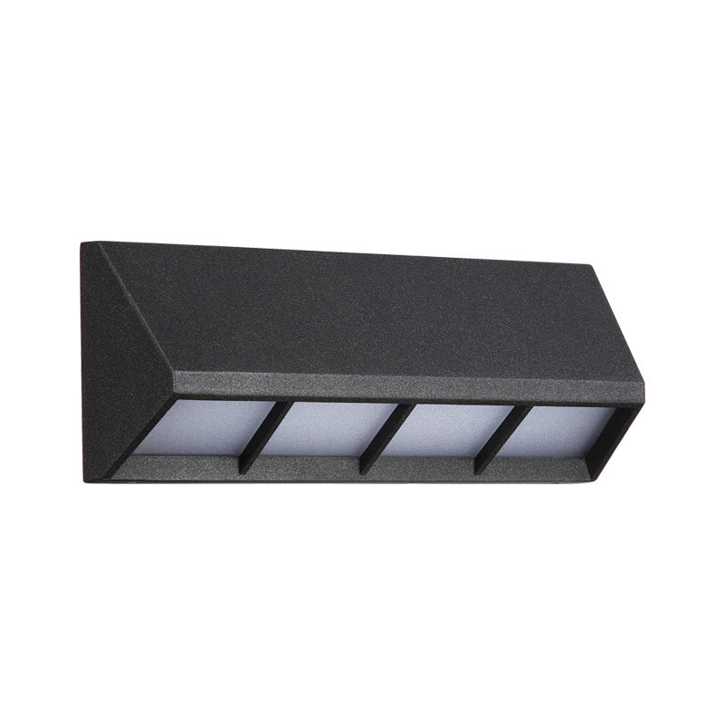 Modern Matte Black Led Outdoor Wall Sconce With Triangular Prism Design