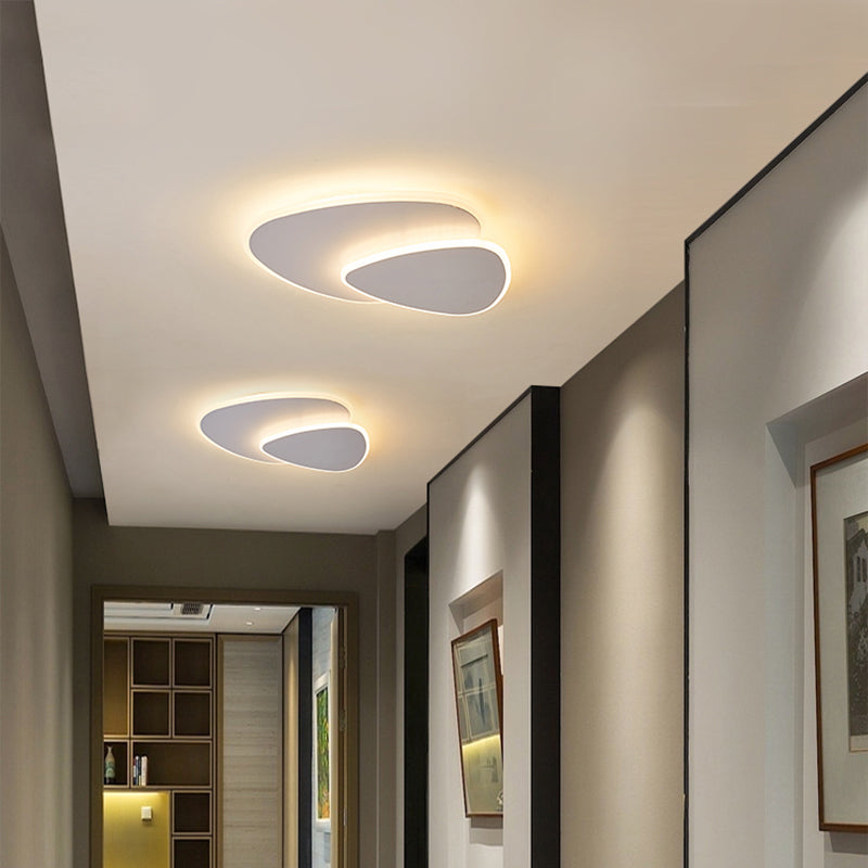 Flush Mount Led Ceiling Light - Triangular Nordic Style Acrylic Fixture For Corridors White / 16’