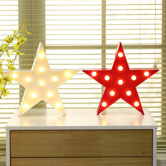 Led Modeling Night Light Girls Room Table Lamp With Hook - Novelty Decor Battery Powered Red / Star
