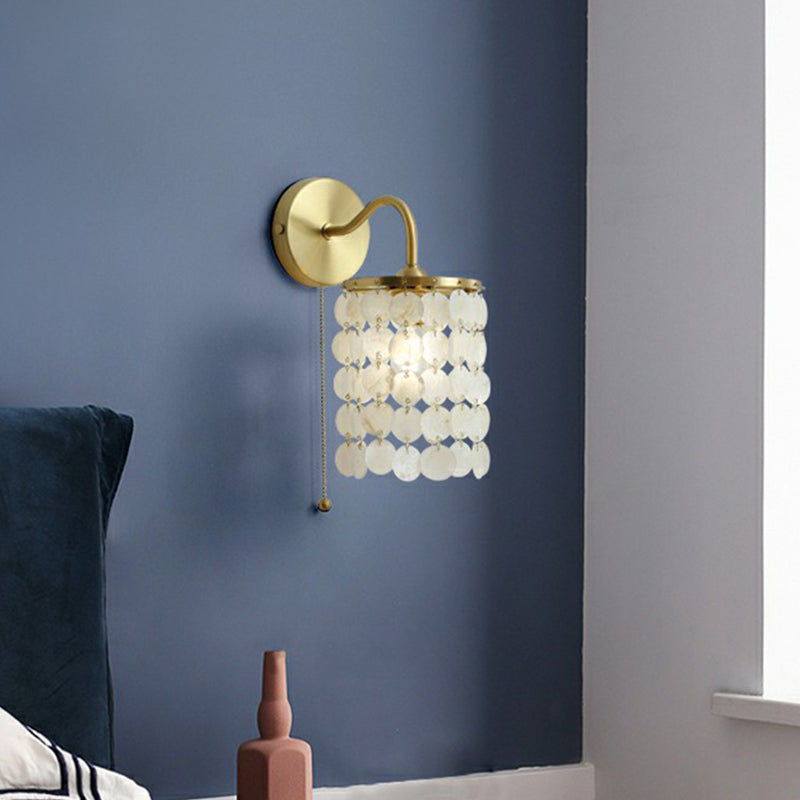 Coastal Gold Natural Shell Wall Mounted Light With Pull Chain - Single-Bulb Disc Lighting