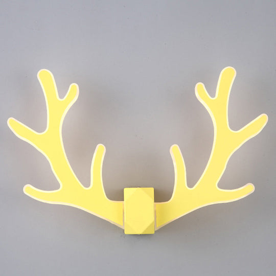 Deer Horn Led Wall Light - Decorative Metal Sconce Fixture Yellow / White