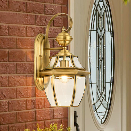 Traditional Clear Glass Outdoor Wall Mounted Brass Lantern Sconce / Oval