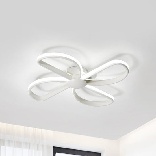 Nordic Stylish Led Ceiling Lamp - Blossom Shape Ideal For Kids Bedroom White /