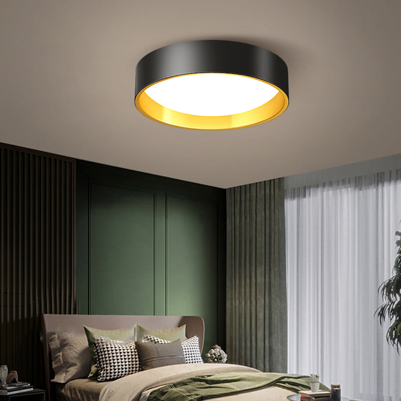 Sleek Round Metal Flush Mount Led Ceiling Light With Acrylic Diffuser For Bedrooms